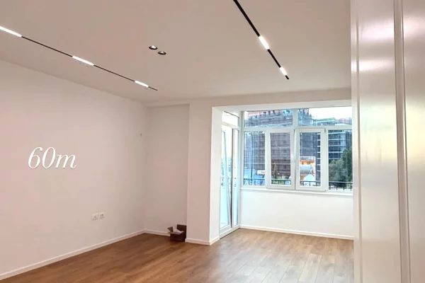 🏢Ne zonen e 21 Dhjetorit,Rruga Muhamet Gjollesha shitet apartament 1+1, 155,000Euro