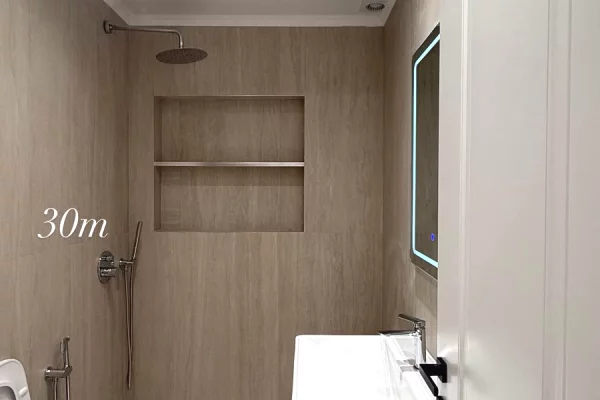Shtepi ne shitje Apartament ne Tirane, Garsoniere, Mobilimi Bosh, pa mobiluar, Pagesa 115,000  Euro.