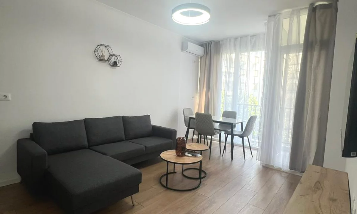 Shtepi me qera Apartament ne Tirane, 1+1, Mobilimi E mobiluar, Pagesa 600  Euro.