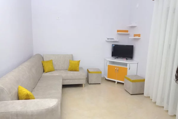 🏢Porcelan jepet me qera apartament ,2+1,i mobiluar.52,000Leke