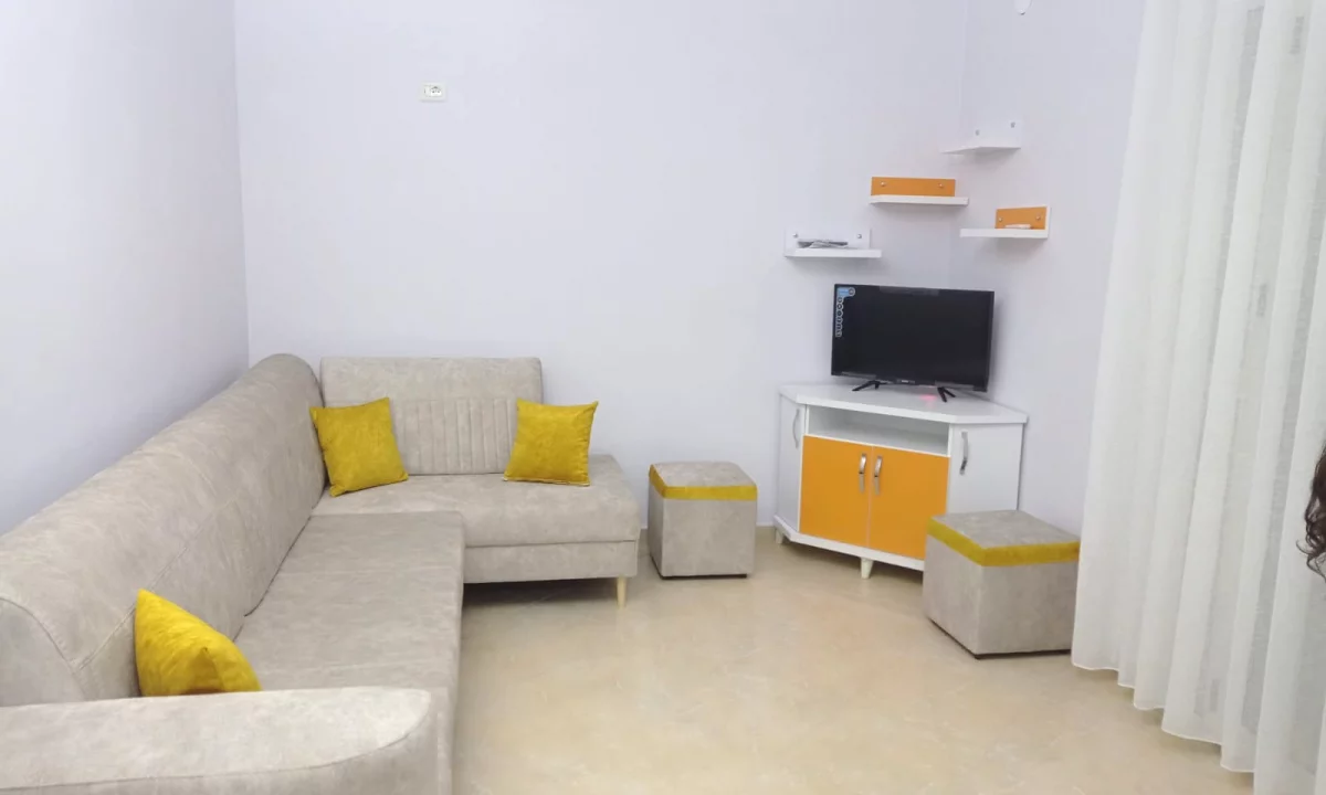 Shtepi me qera Apartament ne Tirane, 2+1, Mobilimi E mobiluar, Pagesa 52,000  Leke.