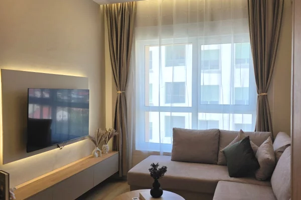 Shtepi me qera 1+1 ne Tirane - 45,000 Leke