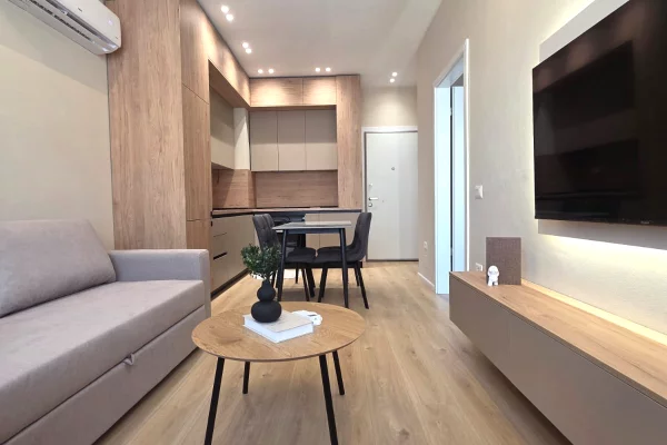 Shtepi me qera Apartament ne Tirane, 1+1, Mobilimi E mobiluar, Pagesa 45,000  Leke.