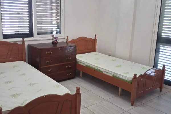 Shtepi me qera Apartament ne Tirane, 2+1, Mobilimi E mobiluar, Pagesa 480  Euro.