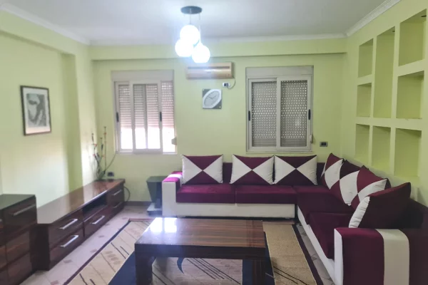 Shtepi me qera 1+1 ne Tirane - 65,000 Leke