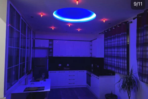 Shtepi me qera Apartament ne Tirane, 2+1, Mobilimi E mobiluar, Pagesa 55,000  Leke.