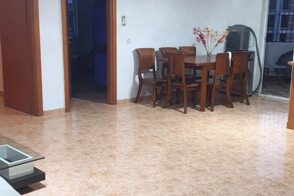 Shtepi me qera Apartament ne Tirane, 2+1, Mobilimi E mobiluar, Pagesa 55,000  Leke.
