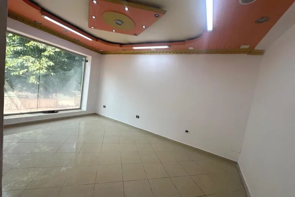 🏢 Shitet Njesi Biznesi – Rruga e Durresit