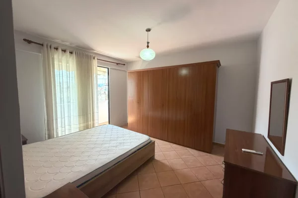 Appartamento in affitto a Tirana 1+1, Arredato