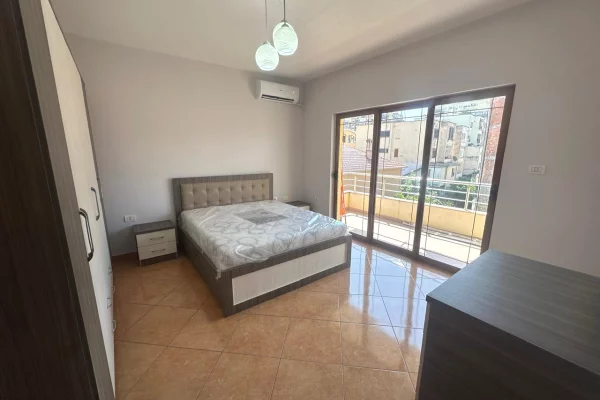 Villa di lusso in affitto a Tirana 3+1, Arredato