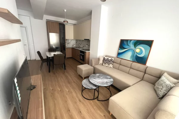 🏢Ne zonen e Ali Demit,Rezidenca Kaimi jepet me qera apartament  1+1,i  mobiluar 45,000Leke