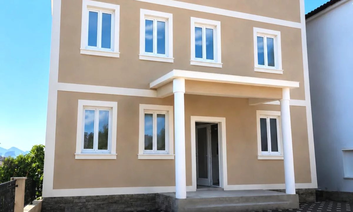 Villa di lusso in affitto a Tirana 2+1, Vuoto