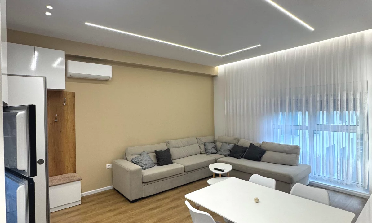 Shtepi me qera Apartament ne Tirane, 1+1, Mobilimi E mobiluar, Pagesa 50,000  Leke.