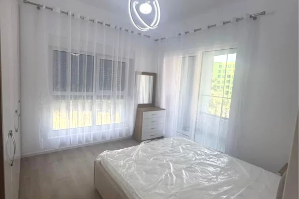 Shtepi me qera Apartament ne Tirane, 1+1, Mobilimi E mobiluar, Pagesa 50,000  Leke.
