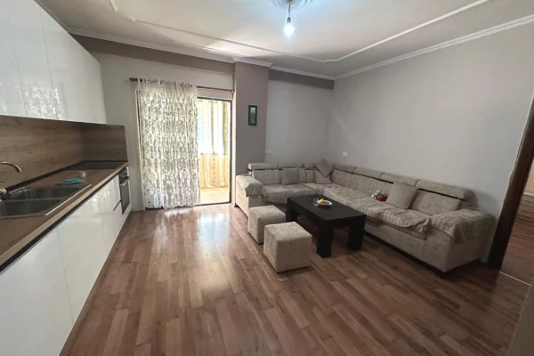🏢Don Bosko,pas Hotel Ferrari jepet me qera apartament 2+1+2,i mobiluar.60,000Leke