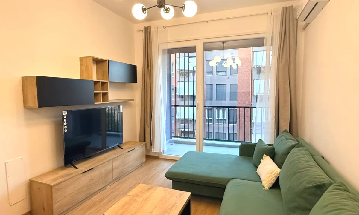 Shtepi me qera Apartament ne Tirane, 1+1, Mobilimi E mobiluar, Pagesa 55,000  Leke.