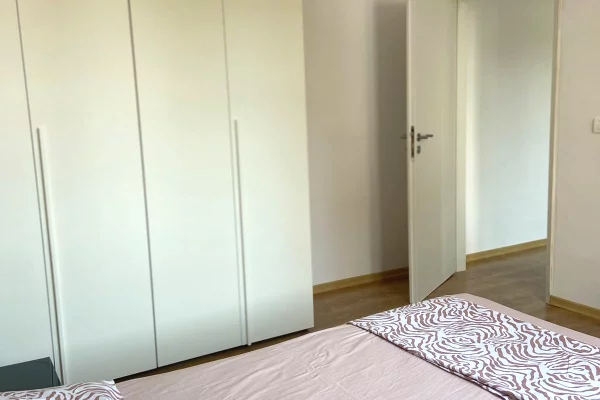 Shtepi me qera Apartament ne Tirane, 1+1, Mobilimi E mobiluar, Pagesa 65,000  Leke.