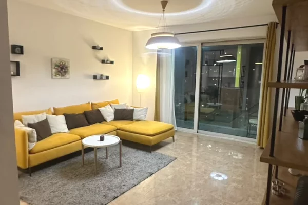 Shtepi me qera Apartament ne Tirane, 1+1, Mobilimi E mobiluar, Pagesa 1,300,000  Leke.