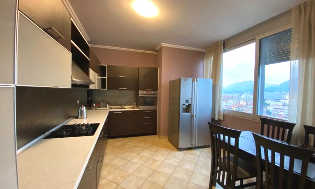 Shtepi me qera Apartament ne Tirane, 1+1, Mobilimi E mobiluar, Pagesa 65,000  Leke.