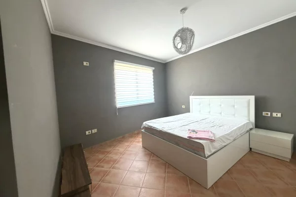 Shtepi me qera Apartament ne Tirane, 1+1, Mobilimi E mobiluar, Pagesa 50,000  Leke.