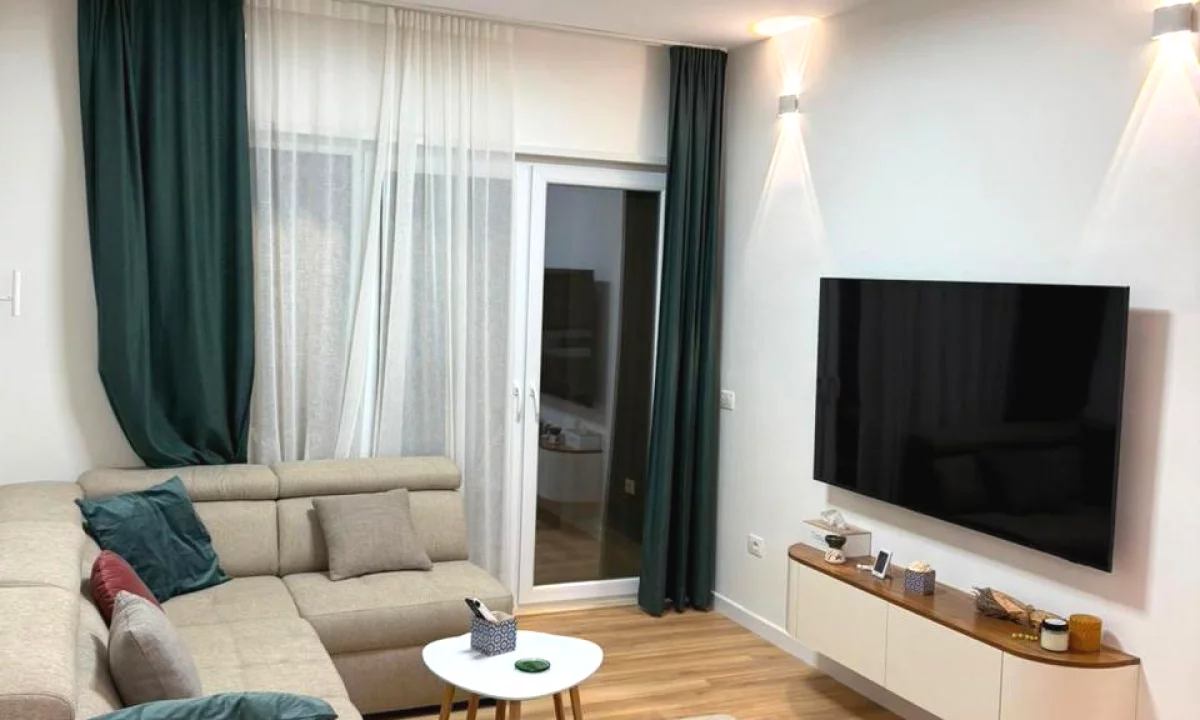 Shtepi me qera Apartament ne Tirane, 1+1, Mobilimi E mobiluar, Pagesa 78,000  Leke.