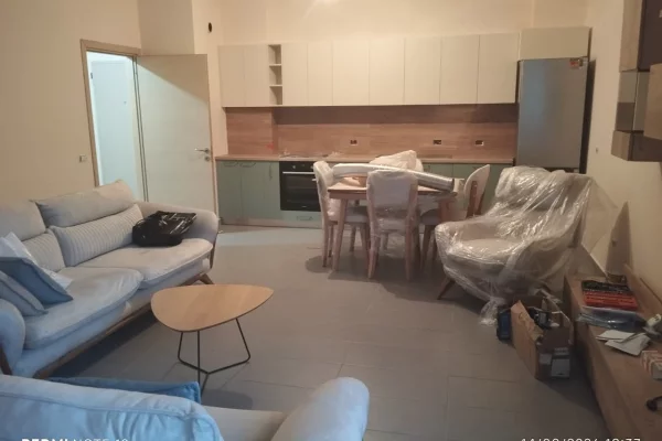 Shtepi me qera 1+1 ne Tirane - 600 Euro