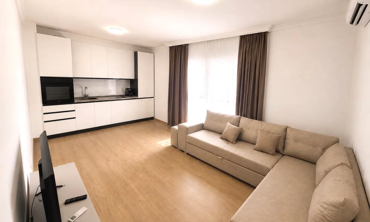 Shtepi me qera Apartament ne Tirane, 2+1, Mobilimi E mobiluar, Pagesa 1,000  Euro.