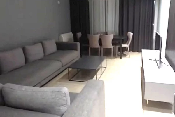 Shtepi me qera Apartament ne Tirane, 2+1, Mobilimi E mobiluar, Pagesa 85,000  Euro.