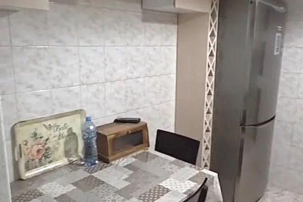 Shtepi me qera Apartament ne Tirane, 2+1, Mobilimi E mobiluar, Pagesa 85,000  Euro.