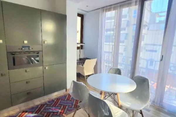 Shtepi me qera Apartament ne Tirane, 1+1, Mobilimi E mobiluar, Pagesa 55,000  Leke.