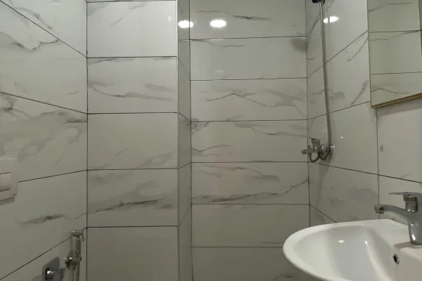 Shtepi me qera Apartament ne Tirane, 1+1, Mobilimi E mobiluar, Pagesa 400  Euro.
