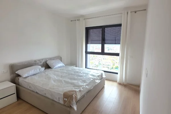 Shtepi me qera Apartament ne Tirane, 2+1, Mobilimi E mobiluar, Pagesa 75,000  Leke.