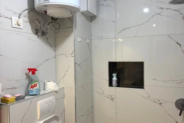 House for Rent Apartment in Tirana, 2+1, Furniture Furnished, Payment 65,000  Leke.