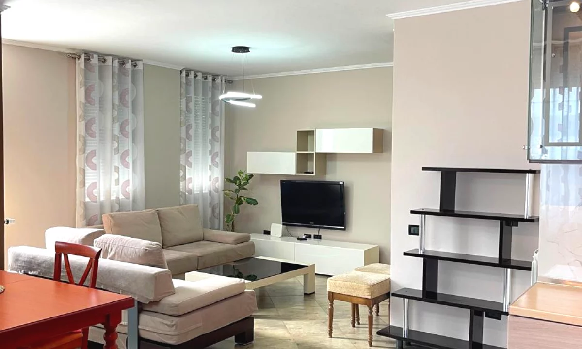 House for Rent Apartment in Tirana, 2+1, Furniture Furnished, Payment 700  Euro.