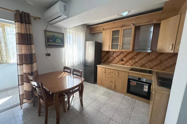 House for Sale Apartment in Tirana, 2+1, Furniture Furnished, Payment 155,000  Euro.