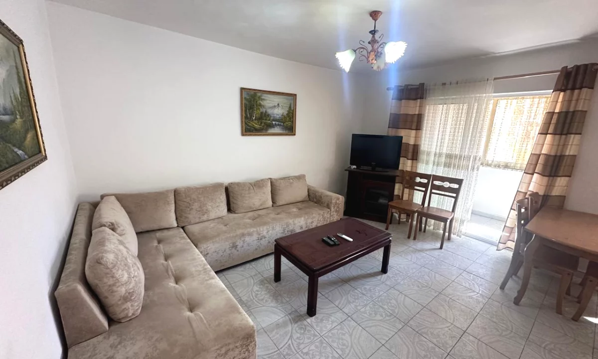 House for Sale Apartment in Tirana, 2+1, Furniture Furnished, Payment 155,000  Euro.