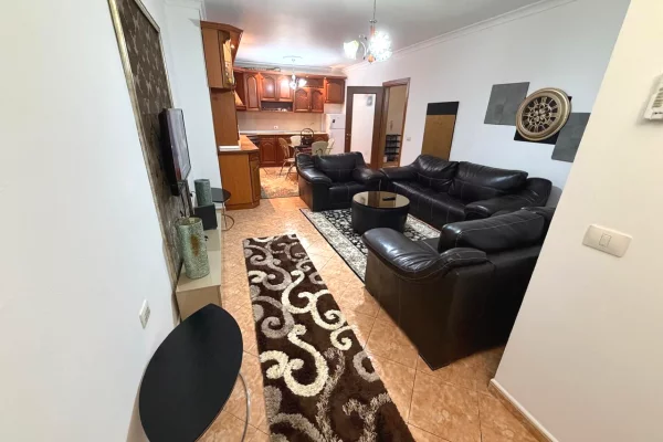 House for Rent Apartment in Tirana, 2+1, Furniture Furnished, Payment 75,000  Leke.