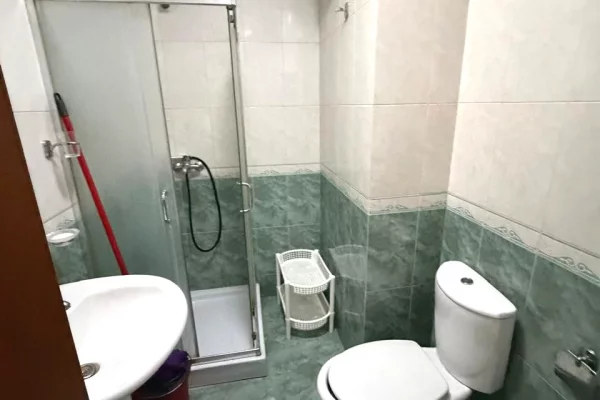 House for Rent Apartment in Tirana, 2+1, Furniture Furnished, Payment 75,000  Leke.