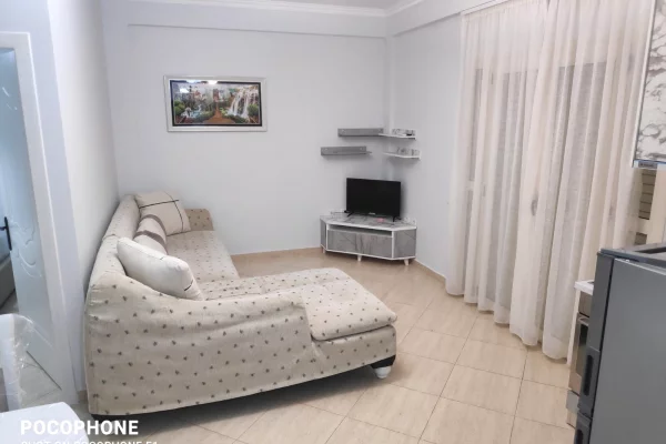 🏢Porcelan,jepet me qera apartament 2+1,i mobiluar. 50,000Leke