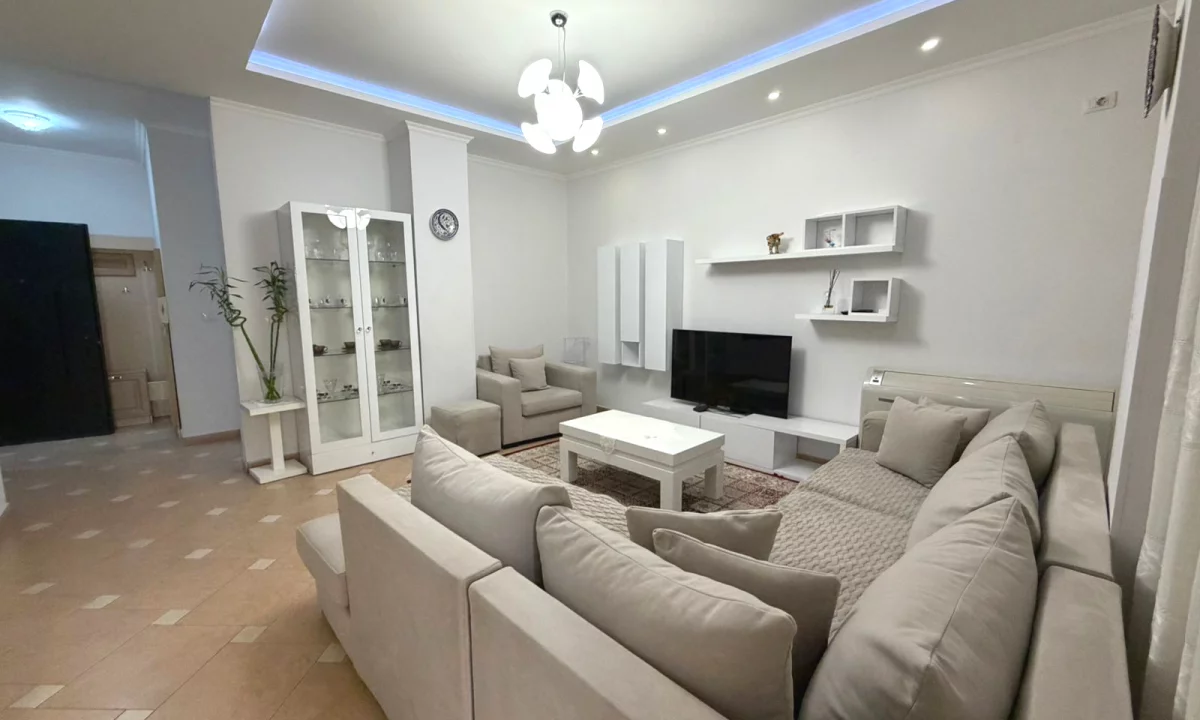 Shtepi me qera Apartament ne Tirane, 2+1, Mobilimi E mobiluar, Pagesa 85,000  Leke.