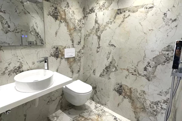 Casa in vendita Appartamento a Tirana, 1+1, Ambiente Arredato, Pagamento 110,000  Euro.