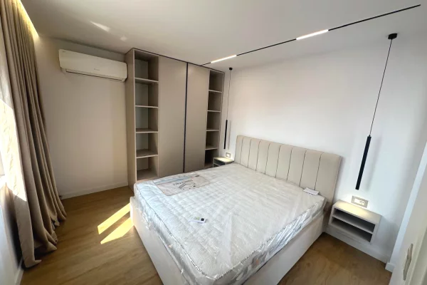 Shtepi ne shitje Apartament ne Tirane, 1+1, Mobilimi E mobiluar, Pagesa 120,000  Euro.