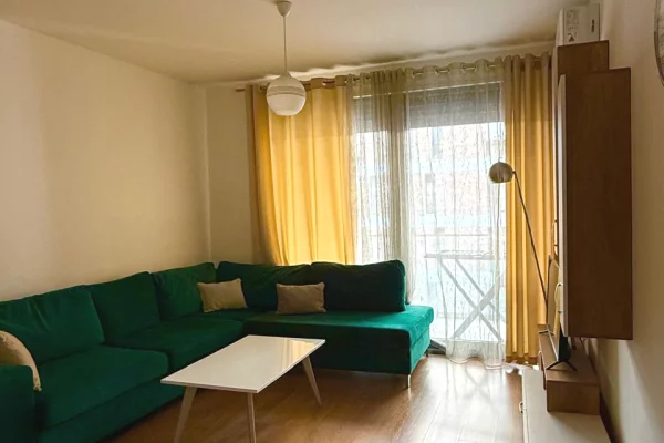 Don Bosko jepet me qera apartament 2+1+2,i mobiluar 800euro