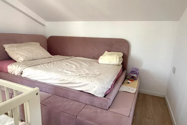 Shtepi me qera Vila Luksoze ne Tirane, 5+1, Mobilimi E mobiluar, Pagesa 3,000,000  Leke.