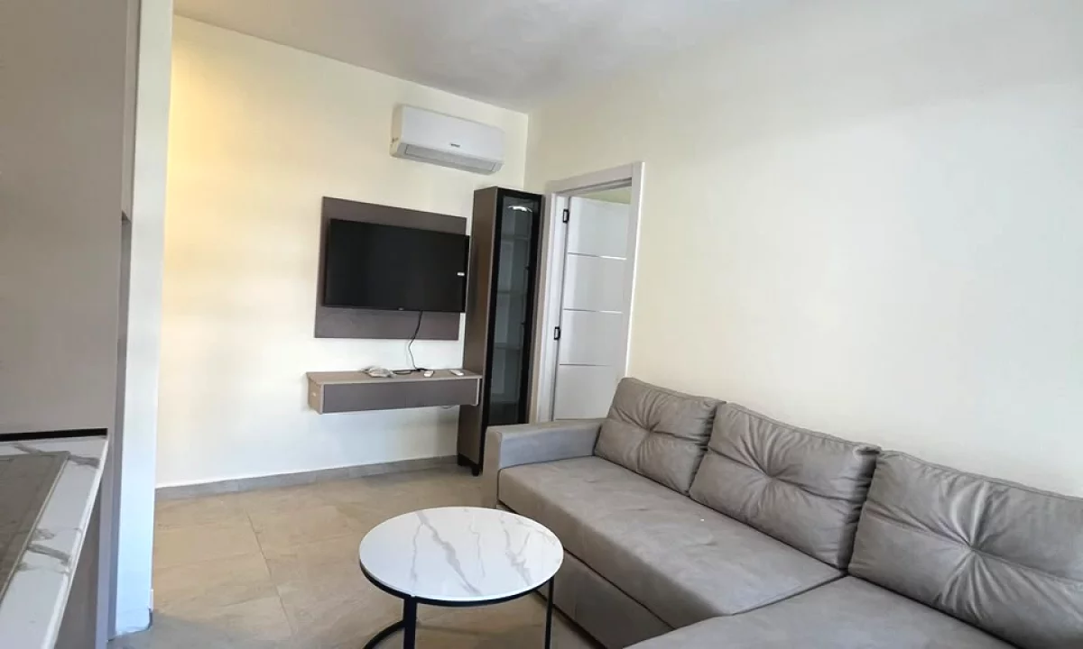Shtepi me qera Apartament ne Tirane, 1+1, Mobilimi E mobiluar, Pagesa 75,000  Leke.