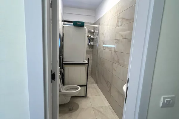 Shtepi me qera Apartament ne Tirane, 1+1, Mobilimi E mobiluar, Pagesa 75,000  Leke.