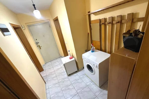 Shtepi me qera Apartament ne Tirane, 2+1, Mobilimi E mobiluar, Pagesa 60,000  Leke.