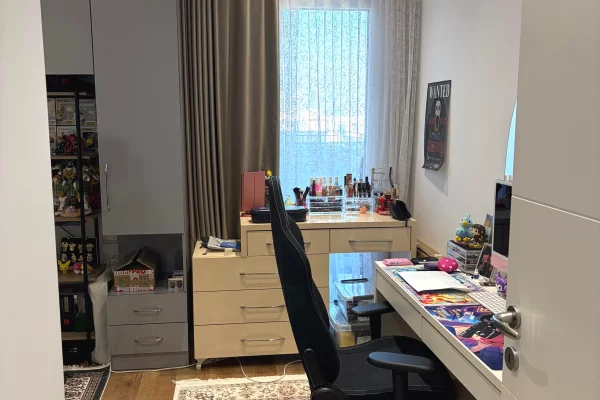 Shtepi me qera Apartament ne Tirane, 2+1, Mobilimi E mobiluar, Pagesa 115,000  Leke.