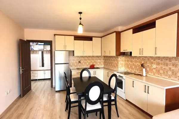 Shtepi me qera Apartament ne Tirane, 1+1, Mobilimi E mobiluar, Pagesa 50,000  Leke.