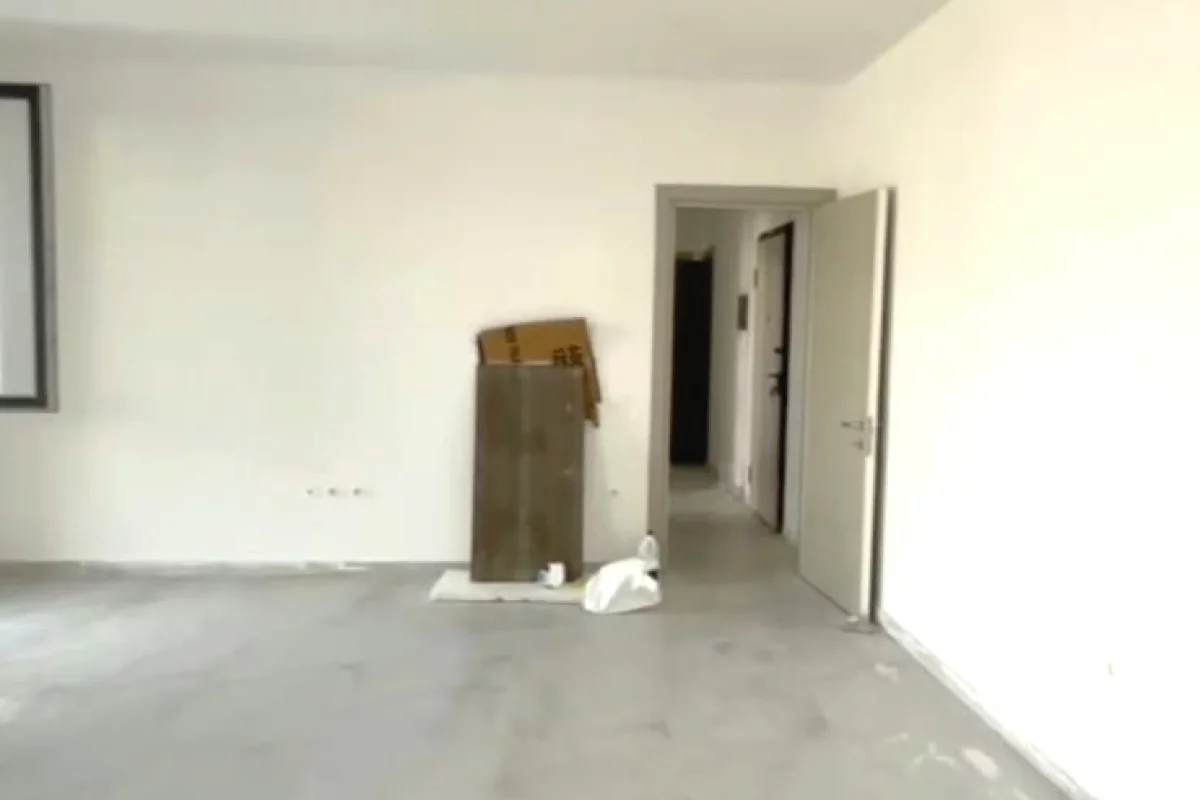 Shtepi me qera Apartament ne Tirane, 2+1, Mobilimi Bosh, pa mobiluar, Pagesa 65,000  Leke.